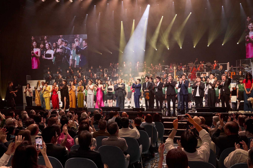 陳致遠自辦公益音樂會,邀請親友共襄盛舉,捐款幫助包含警消等10個非營利組織社福基金會團體的社會工作。(圖/勇源基金會提供)