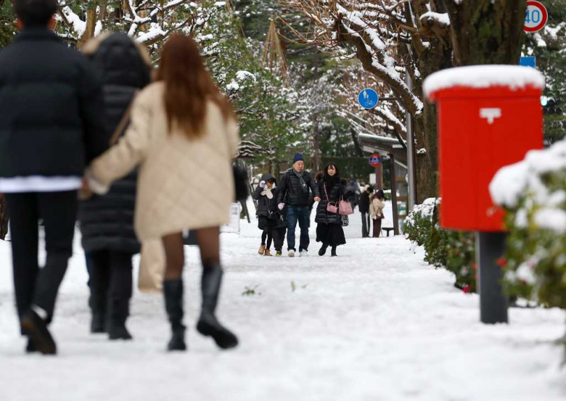 日本日本海側降下大雪，部分山區24小時降雪量預估達60至80公分。