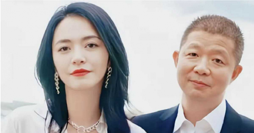 姚晨與曹郁2012年結婚，婚後育有1子1女，如今證實已離婚。（圖／翻攝自姚晨微博）