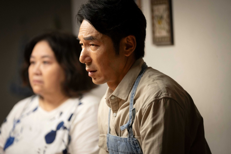 李李仁被岳母指控殺妻後無家可歸。（圖／華視、公視台語台提供）