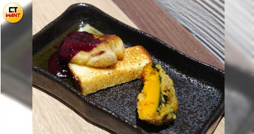 「煎鴨肝櫻桃莓果醬」的鴨肝腴滑香濃，搭配果醬平衡解膩。（圖／魏妤靜攝）