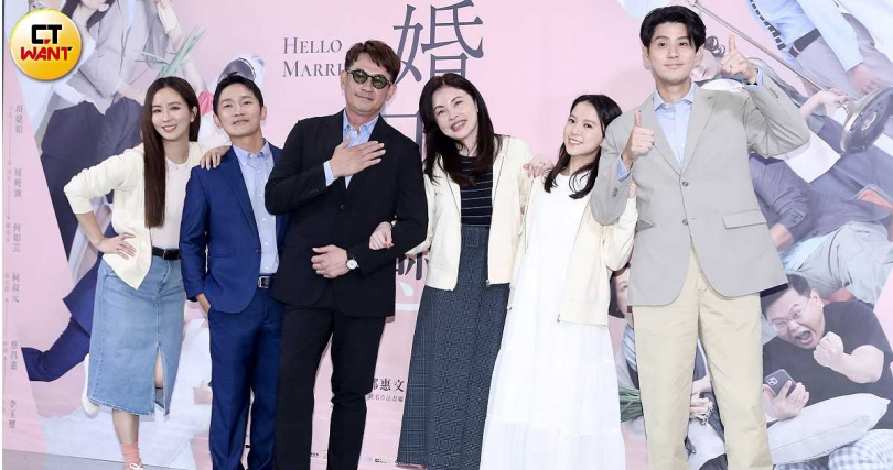 周曉涵、蔡昌憲、柯叔元、何如芸、項婕如、李玉璽出席《婚內失戀》記者會。（圖／侯世駿攝）