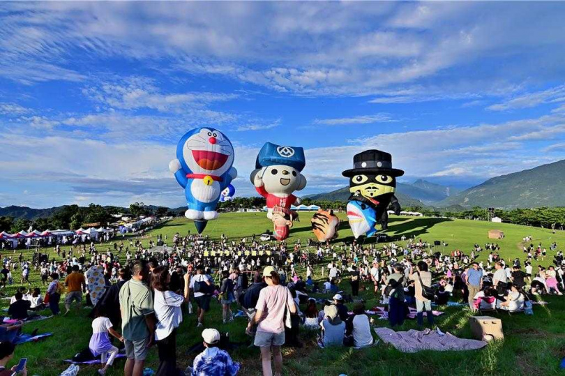 2025台灣國際熱氣球嘉年華今起取消公休日。（圖／中國時報蔡旻妤攝）