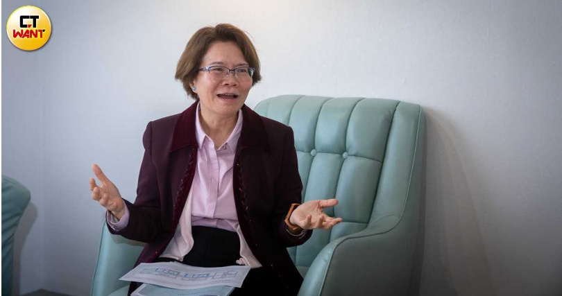 民眾黨立委劉書彬（圖）要求台電必須在年底前優化網站揭露發電訊息的即時性。（圖／劉耿豪攝）