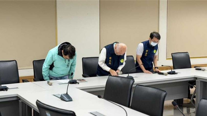 高雄市衛生局長黃志中與副局長潘炤穎就鯛魚排藥檢誤判事件公開道歉，相關主管已遭記過處分。（圖／報系資料照）