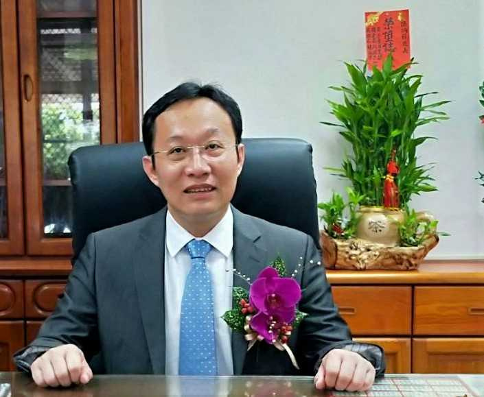陸炳杉校長深耕中正高中長達27年。（圖／翻攝自高雄市立中正高級中學官網）