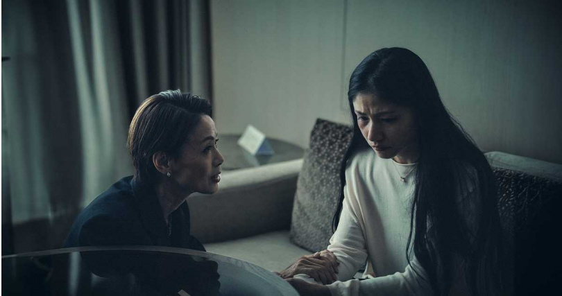 柯淑勤飾演王牌經紀人。（圖／鏡文學）