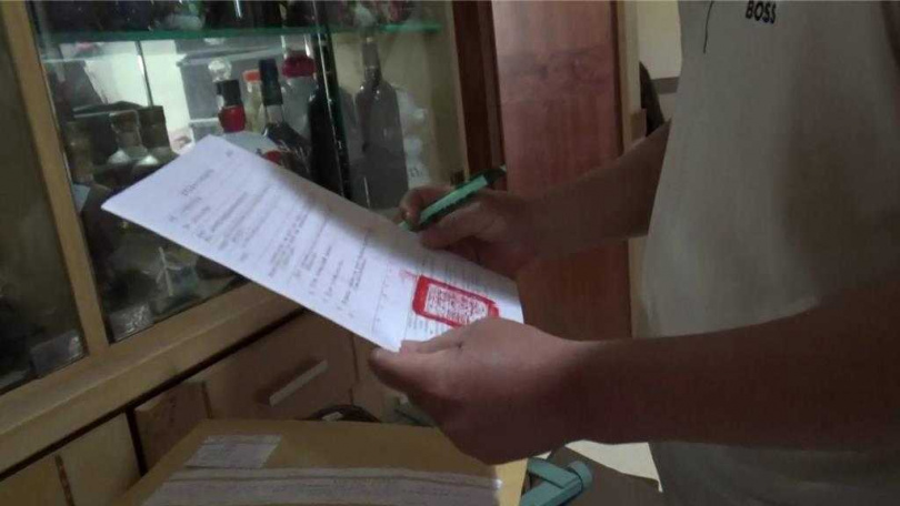 航業調查處高雄調查站搜索六腳鄉代表會黃姓主席涉貪案進行搜索。（圖／嘉義地檢署提供／廖素慧嘉市傳真）