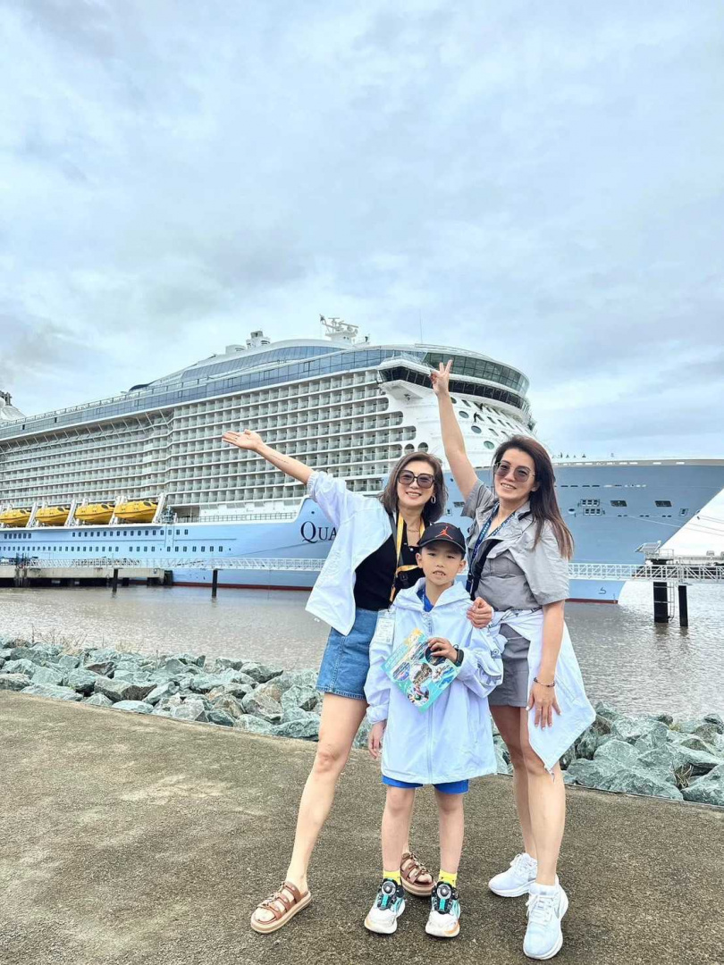 連靜雯跟親姊姊及外甥。（圖／楠軒工作室）