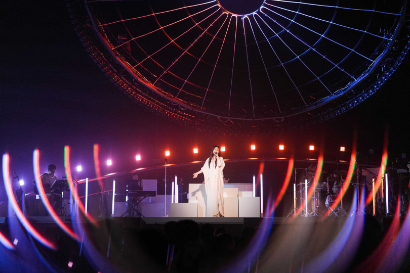 首次挑戰不插電專場，徐佳瑩帶來多首私房歌單。（圖／高流提供）