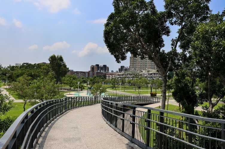 小港林園線小港森林公園站。（圖／高雄市政府提供）