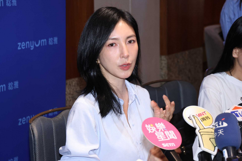 得知劉品言懷孕，楊謹華當時嚇到定格。（圖／焦正德攝）