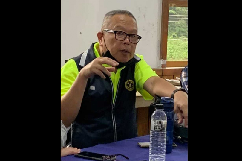 毛振飛是台灣工運人士口中的傳奇人物，他今天再度現身勞團到政院抗議關稅談判黑箱行列中，也預示如果關稅界衝擊產業界，甚至被迫大量關廠，勞工抗議可能會進一步升級（圖／翻設毛振飛臉書）