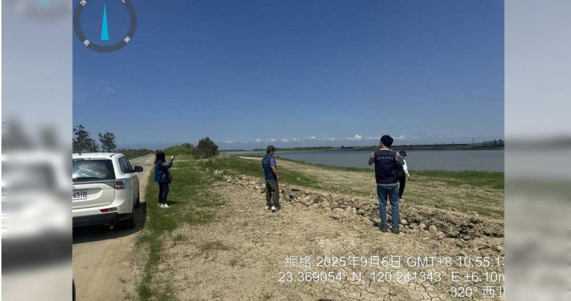 嘉縣環保局及南區環管署人員6日稽查新庄光電場廢棄光電板已清除。（圖／翻攝畫面）