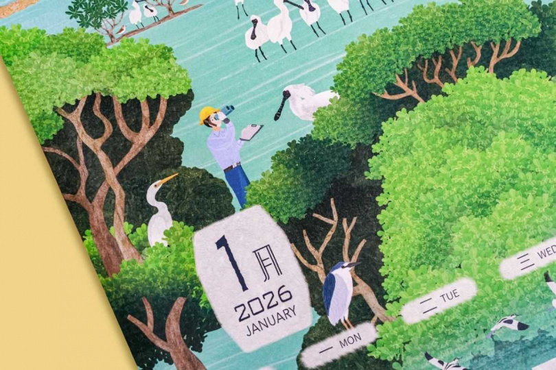 台電2026月曆,每個月份都能看見台電人默默記錄、守護物種的身影,是台電與自然環境的永續約定。(圖片提供/台電)