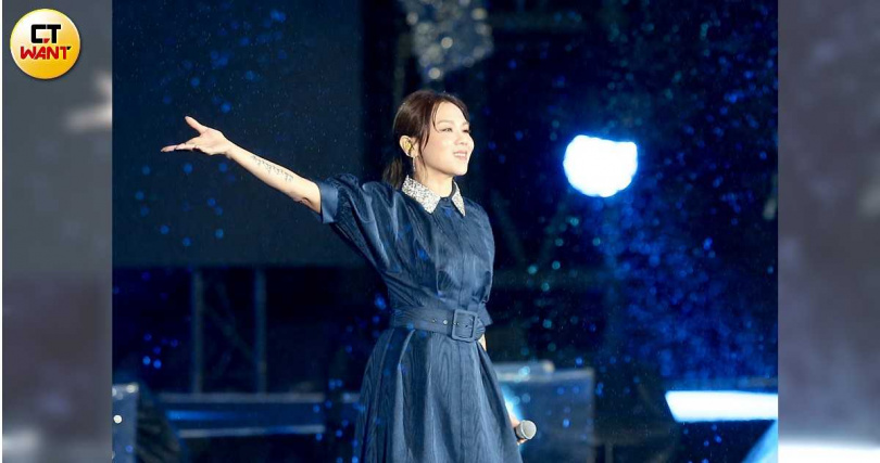 蔡健雅靠保健食品保養喉嚨。（圖／侯世駿攝）