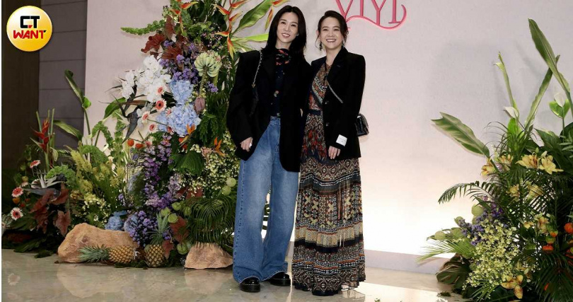 曾寶儀、謝盈萱等圈中好友都特別到場祝賀新人。(圖/侯世駿攝)