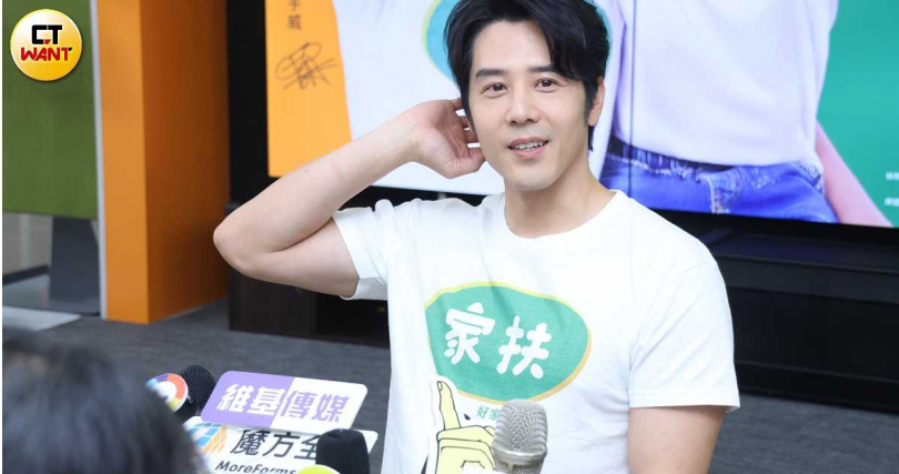 胡宇威成長過程也曾面對家庭經濟變故，讓他對案例很感同身受。（圖／焦正德攝）