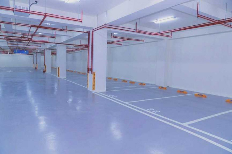 竹北市民活動中心綜合大樓28席地下停車空間有望紓解附近停車一位難求的窘況。(圖/翻攝自竹北市公所媒體群組)