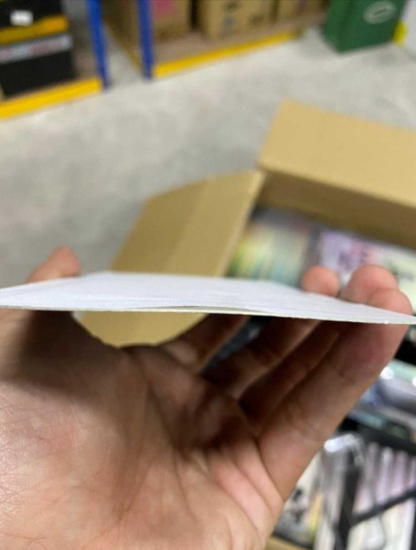 太陽聯盟成員41歲的王姓男子今年試圖在手機殼夾層內夾藏海洛因被捕。(圖/翻攝畫面)