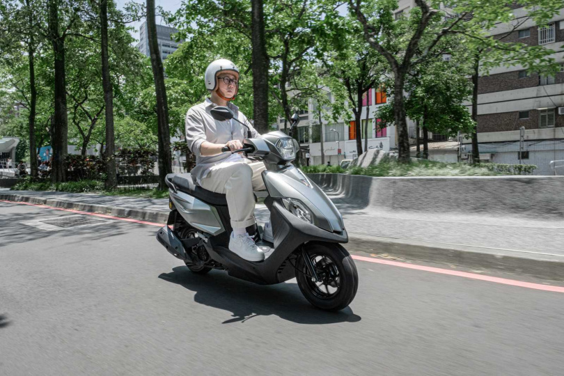 政府先發1萬，三陽後援加碼，再享貨物稅優惠，政府普發現金，全新迪爵再加碼12,000元購車金，迪爵汰舊最高補助27,800元。（圖片提供／三陽）