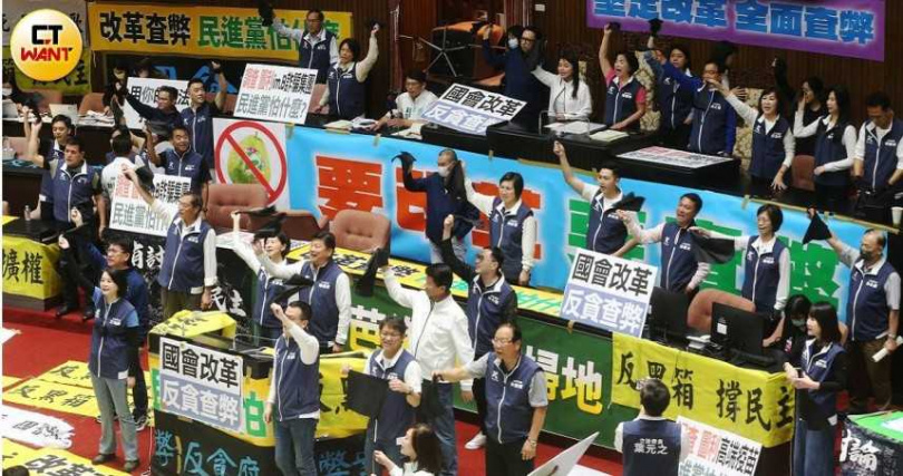 民進黨團預估，軍購補強方案後續恐在立法院掀起長期攻防。（圖／趙世勳攝）
