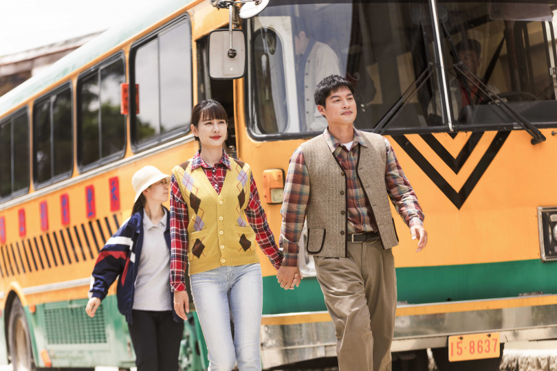 許孟哲在劇中苦戀安心亞。（圖／華視、公視台語台提供）