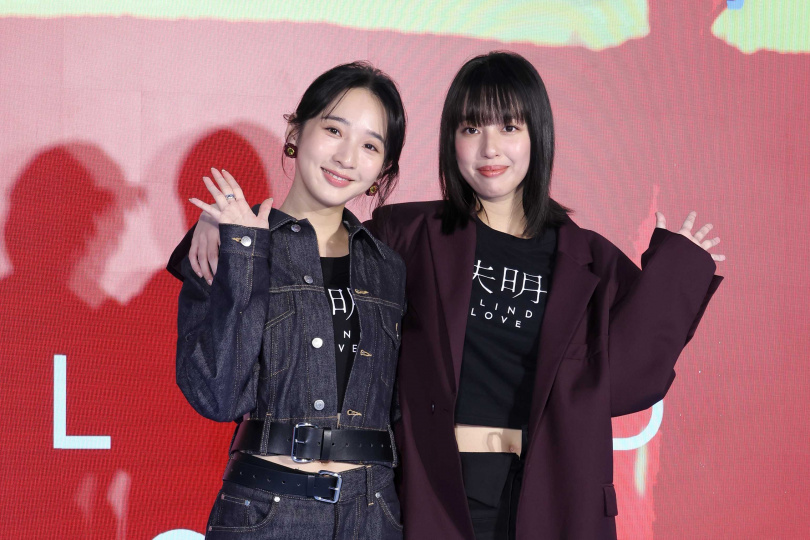 李沐、王渝萱好朋友演情侶太憋扭，想趕快演完收工。（圖／楊澍攝）