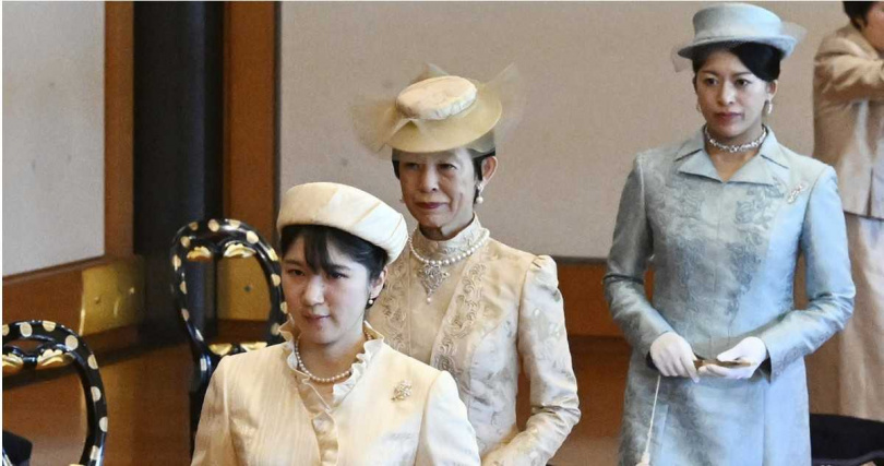 受日本民眾喜愛的愛子公主，隨著年紀增長與逐漸承擔更多皇室職責同時，攸關這位女性成員未來去向與地位討論  。（圖／達志／美聯社）