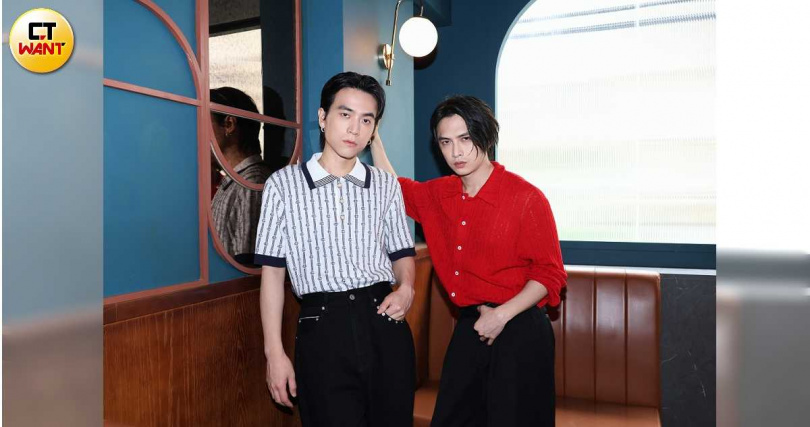 嘟嘟（左）曾經有結婚的衝動，但現在覺得順其自然。（圖／楊澍攝）