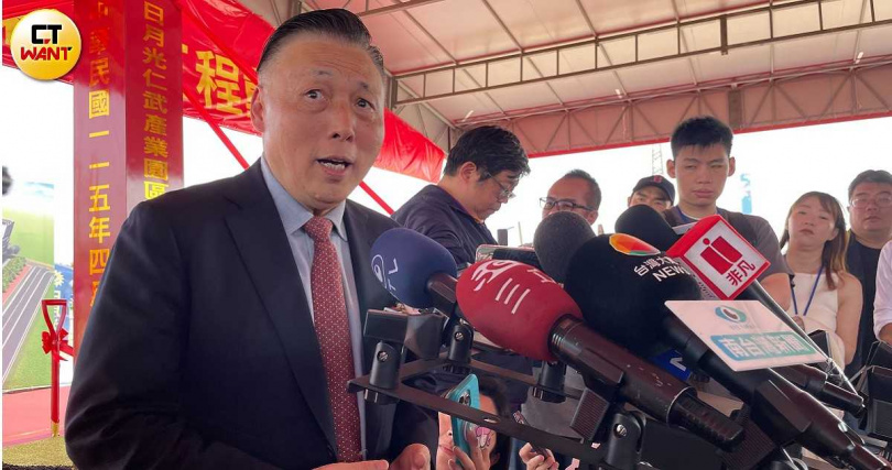 日月光執行長吳田玉表示,2026年日月光破紀錄同時六座新廠進行。(圖/李蕙璇攝)