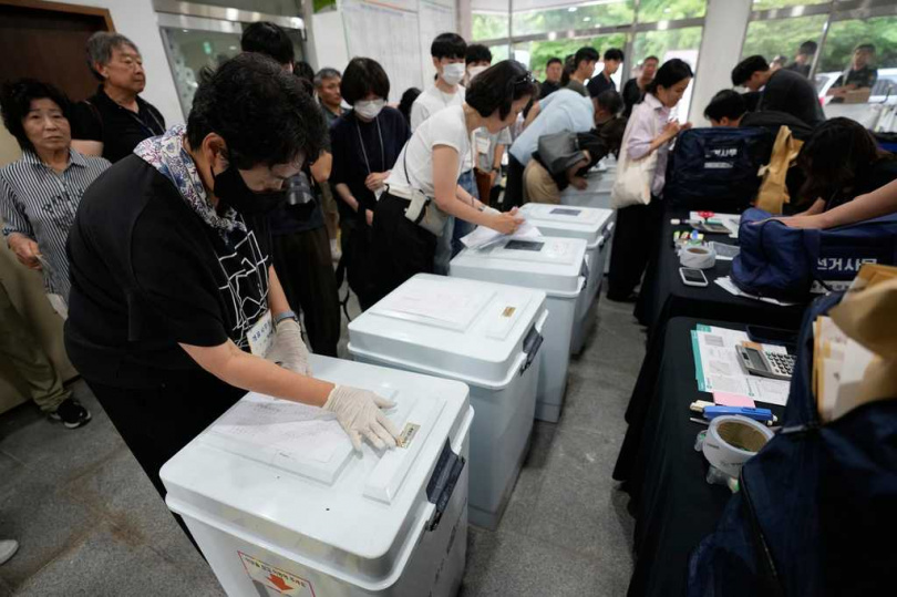 南韓地方選舉開票結果3日出爐。（圖／達志／美聯社）