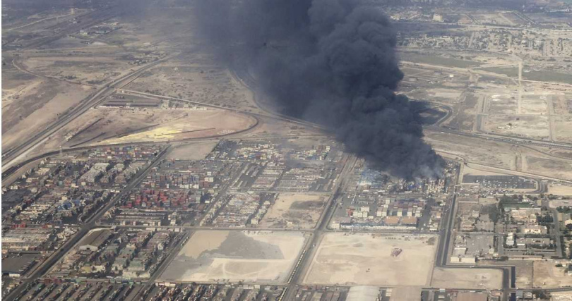 伊朗沙希德·拉賈伊港（Shahid Rajaee Port）大爆炸。（圖／達志／美聯社）