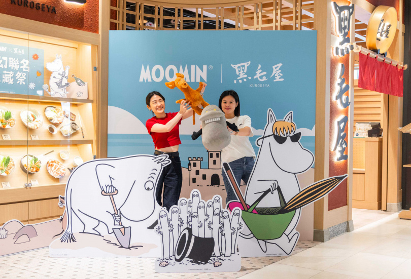 第二間「黑毛屋 × 姆明主題鍋物店」落腳台南南紡購物中心，提供360度的沉浸式拍照環境。（圖／黑毛屋提供）