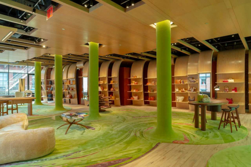 Longchamp SoHo旗艦店由設計師Thomas Heatherwick重新打造。（圖／品牌提供）