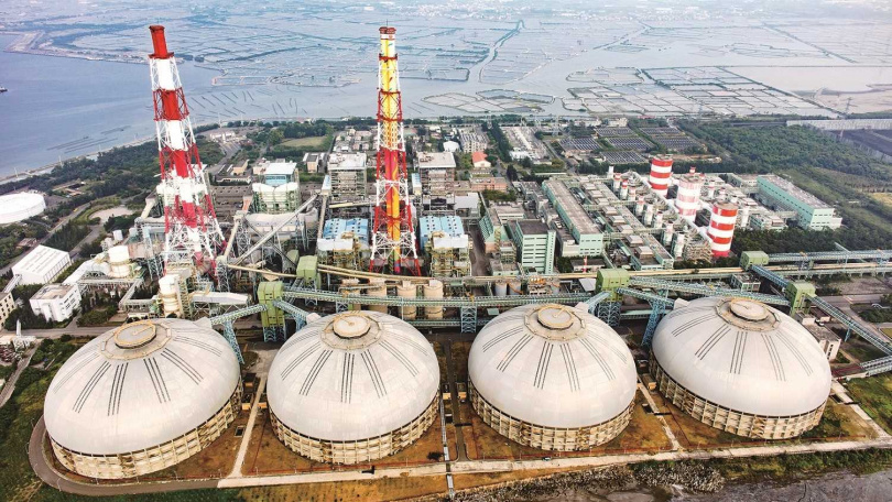 今年初台電提出興達電廠延役5部舊燃氣機組,遭高雄市長陳其邁要求出面說明。(圖/翻攝維基百科)
