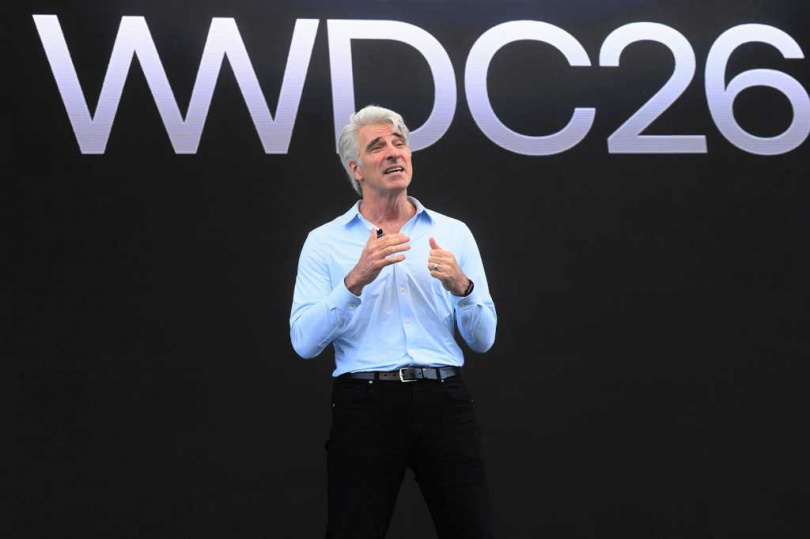 蘋果軟體工程資深副總裁克雷格費德里吉談到iPhone Duo與iPad mini的產品定位,坦言部分使用需求確實可能重疊。