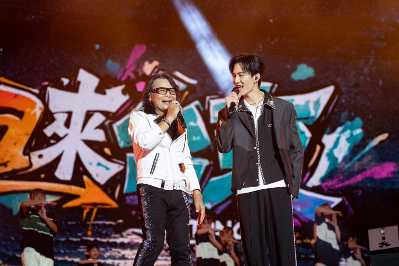 李英宏、沈文程合唱〈來去台東〉。(圖/台東縣政府提供)