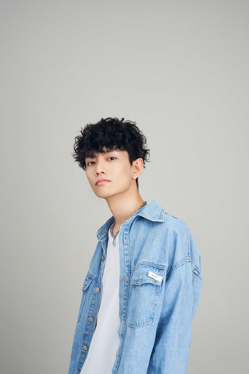 斑恩坦言受到網路負面評論的影響。(圖/索尼音樂提供)