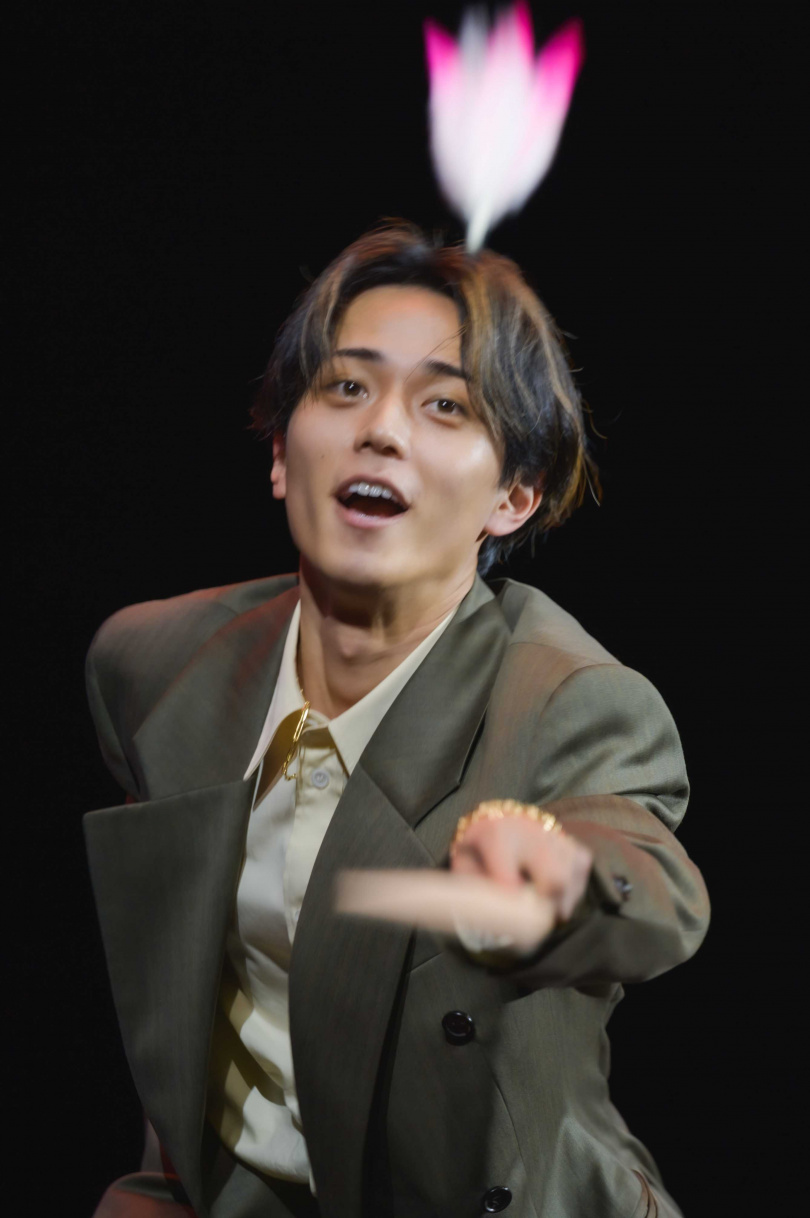 在遊戲環節，永瀬廉認真出戰，三戰全勝。（圖／大鴻藝術BIG ART提供）