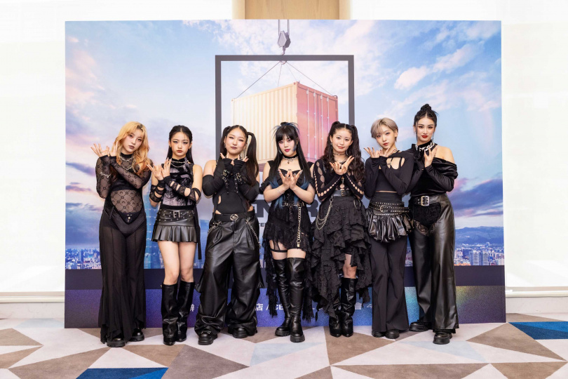 新人女團HANA出自選秀節目，7位成員出道不到一個月便來台參加音樂祭，直呼緊張。（圖／好玩專賣店提供）