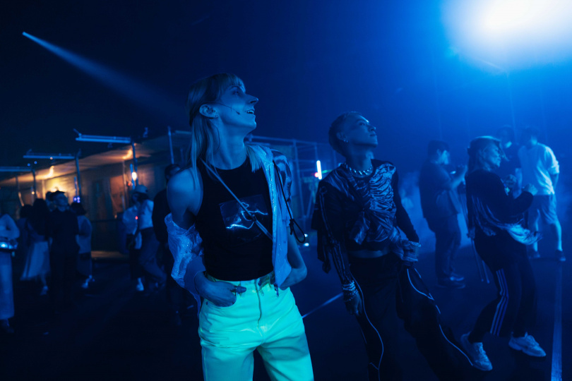 《共和國》沒有明確的舞台，也沒有明確的敘事框架。（圖／臺北表演藝術中心提供）