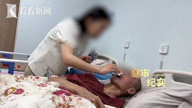 河南鄭州84歲王老先生住院，家屬驚覺其帳戶僅剩149元人民幣（約新台幣648元）。（圖／翻攝自看看新聞）