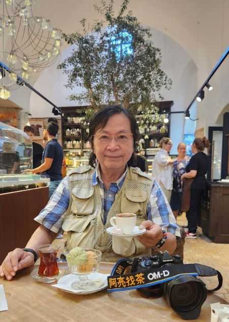 在土耳其處處可見的咖啡館喝紅茶絕對是一種享受。（圖╱吳德亮攝）