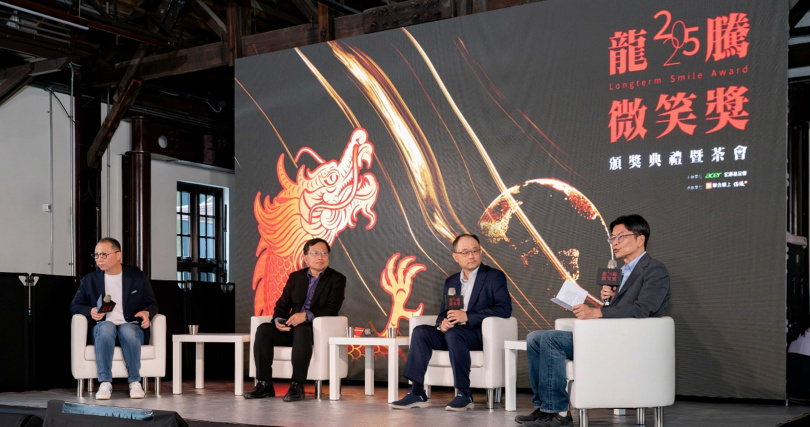 宏碁運算軟體技術總處長楊朝光、工研院資深副總暨協理蘇孟宗，以及光寶科技新創辦公室資深處長陳宏明以「AI時代的創新創業」為題進行對談。（圖片提供／宏碁）