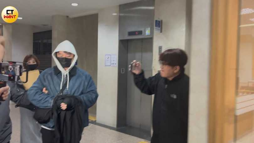 秘書邱朝露。（圖／翁靖祐攝）