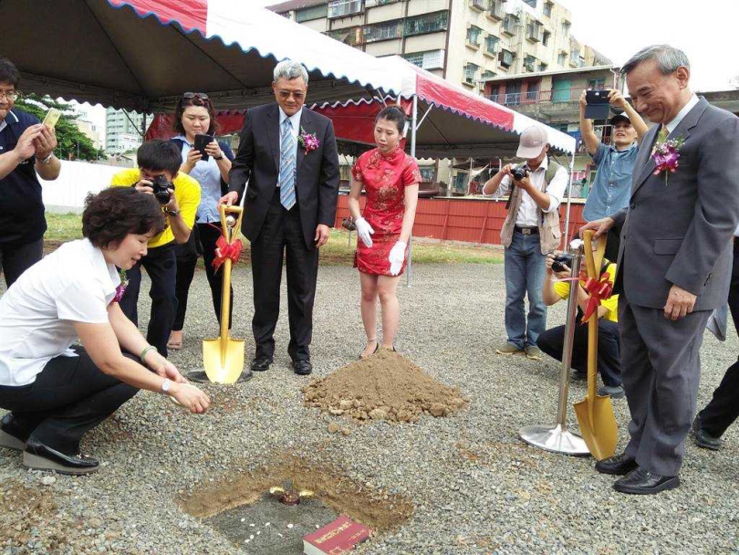 法務部行政執行署長任內，張清雲興利除弊讓他得到公務人員傑出貢獻獎。（圖／報系資料照）