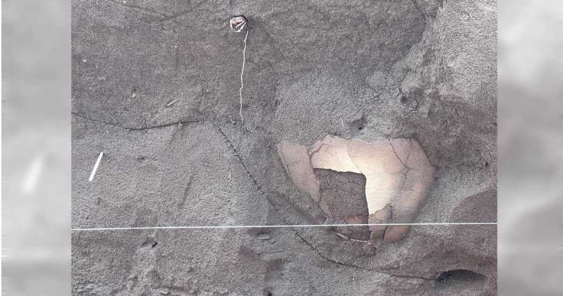 花蓮縣新城鄉戶政事務所、北埔消防分隊、北埔派出所辦公廳舍老舊拆除重建，工地挖掘到文化遺址。（圖／中國時報王志偉攝）