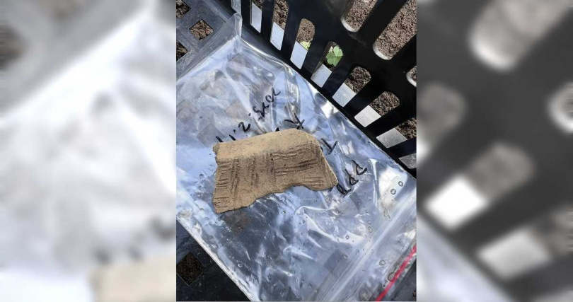 花蓮縣新城鄉戶政事務所、北埔消防分隊、北埔派出所辦公廳舍老舊拆除重建，工地挖掘到文化遺址。（圖／中國時報王志偉攝）