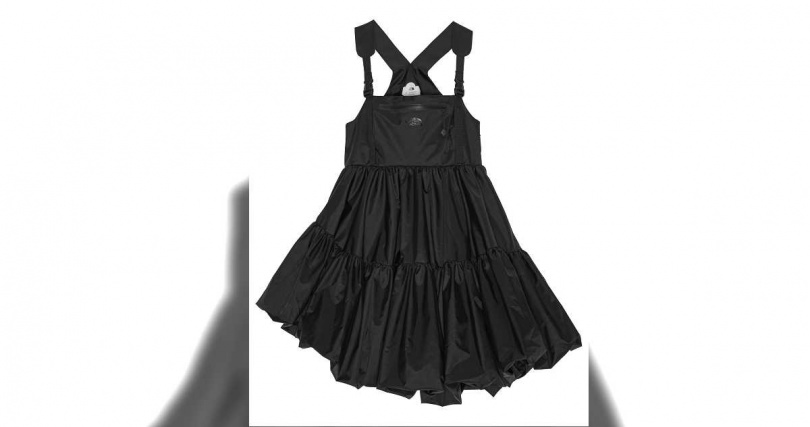 THE NORTH FACE SHARA 機能連身裙／38800元（圖／品牌提供）